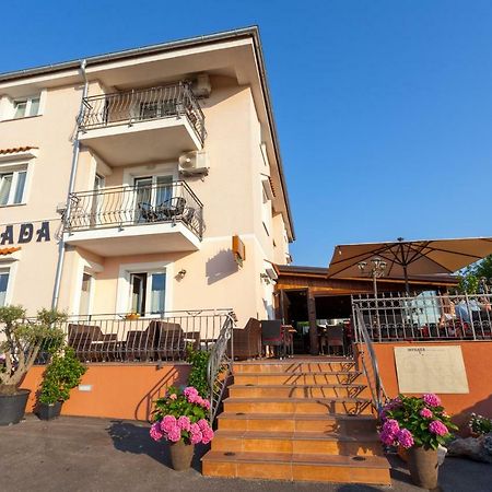 Apartments Jadranka Malinska Exterior foto